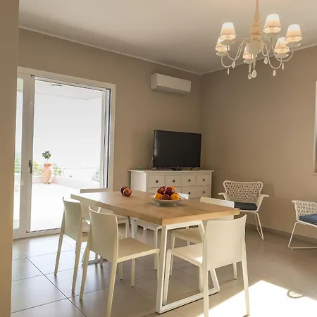 Stella Marina Apartment *